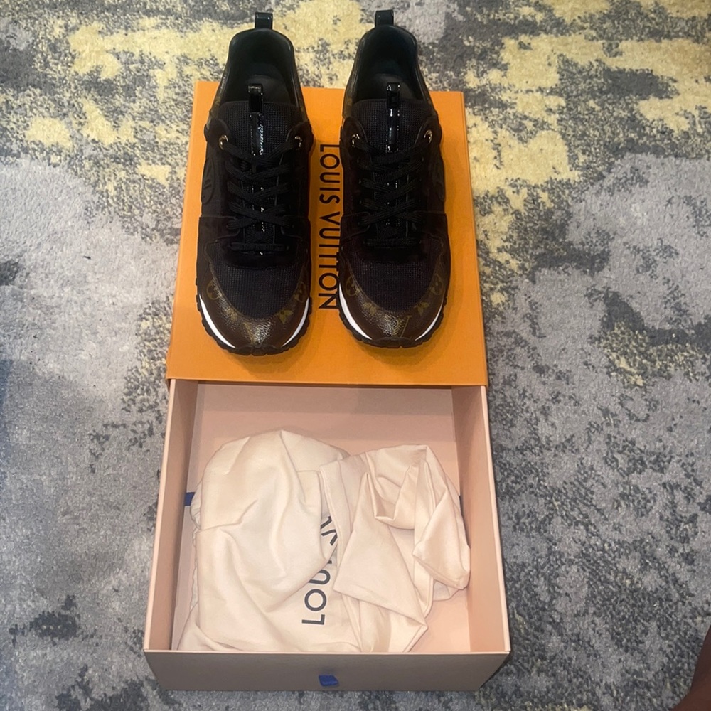 Louis Vuitton shoe